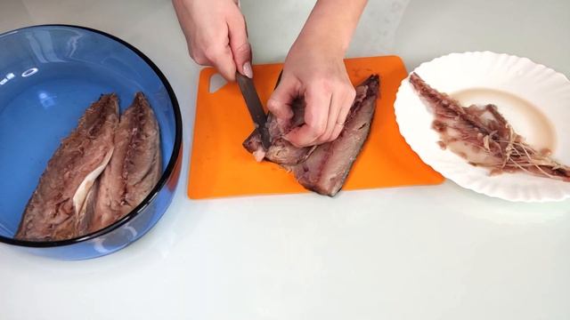 Скумбрия БЕЗ ЖАРКИ. Теперь рыбу я готовлю ТОЛЬКО ТАК! Домашние ВСЕГДА просят добавки. Рыба в духовк смотреть онлайн