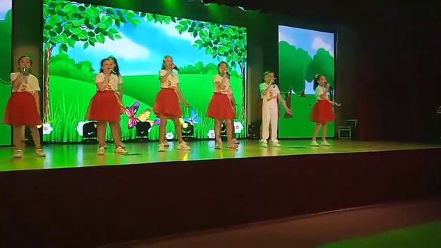Вокальный ансамбль "Сюрприз" -Солнечный город