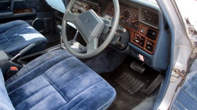 1983 Toyota Crown MS112 Royal Sedan EFI Opal Silver Blue 3 Speed Automatic Sedan смотреть онлайн