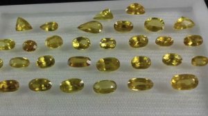 Сфен, который сверкает в 2 раза ярче бриллианта