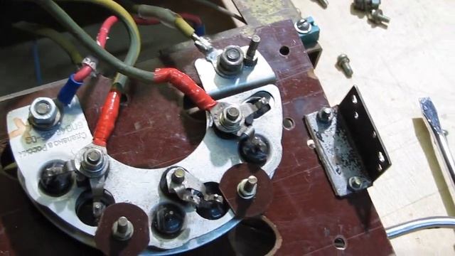 Диодная сборка с автогенератора на зарядное устройство.