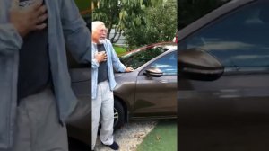 Подарил отцу машину (эмоционально) ? ?