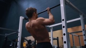 Как правильно ПОДТЯГИВАТЬСЯ на турнике? Секреты для построения ШИРОКОЙ СПИНЫ. | Джефф Ниппард