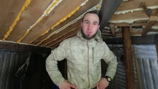 ДОМ В ГЛУШИ - под снегом | ХИЖИНА В ЛЕСУ , приютила лесная ИЗБА смотреть онлайн