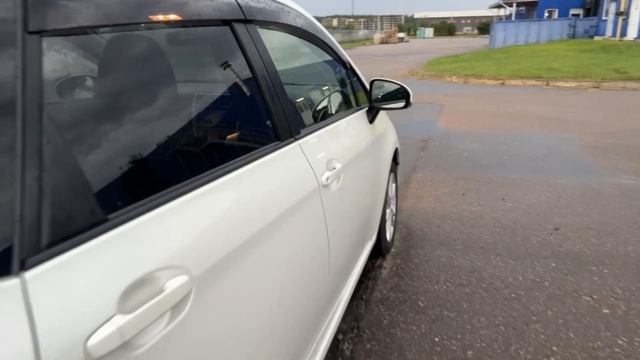 Обзор Toyota Ractis смотреть онлайн