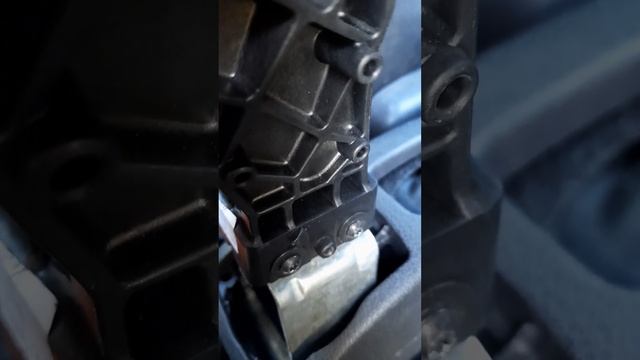 Подлокотник степвей 2 при подтягивании тросика ручника смотреть онлайн