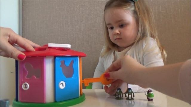 Домик с шоколадными яйцами УНИВЕРСИТЕТ МОНСТРОВ Monsters University Eggs In A Toyhouse