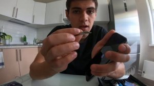 Как спрятать микроцарапины на iPhone, iWatch, iPad и др ! Полировка дисплея _.mp4