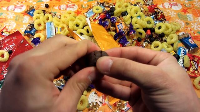 HowToBasic A Lot Of Candy! CandyMan Challenge! New Video For Kids Fun Many Sweets 2017! смотреть онлайн
