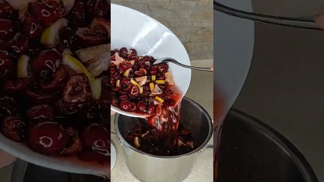 Варенье из черешни. Оригинальный рецепт варенья к чаю, блинам!