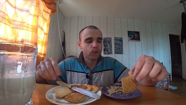 МУКБАНГ АСМР ХАЛВА с МОЛОКОМ / ТЕМНЫЙ ШОКОЛАД / и ПЕЧЕНЬЕ / ОБЖОР / УЖИН / EATING ASMR Mukbang