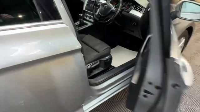 VOLKSWAGEN PASSAT 2.0 SE BUSINESS TDI 5d 148 BHP смотреть онлайн