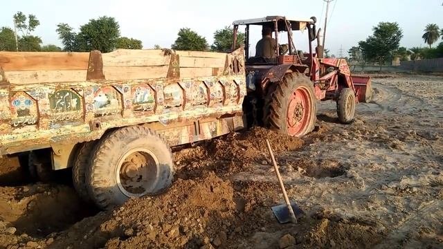 Belarus Tractor Fail || Tractor Pulling The Heavy Load Mud Trolley || The Best Performance Tractor