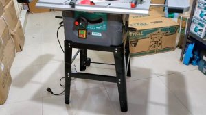 table Saw total TS5152542 meja potong