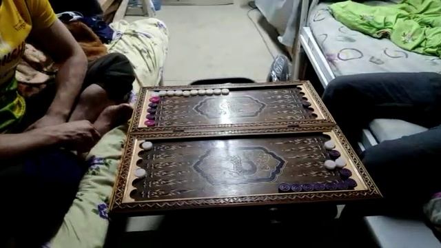 Вот как надо играть в нарды смотреть онлайн