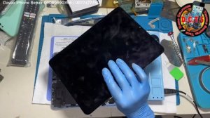 iPad Air 5 Water Damage and LCD Screen Replace…
