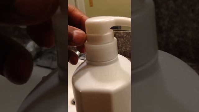 How to open shampoo conditioner bottle pump