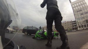 падение с мотоцикла 2