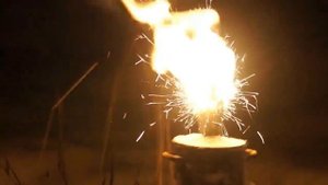 Поджигаем 100 бенгальских огней!!! Не повторять!