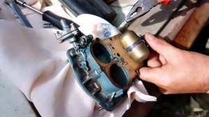 ВАЗ 2107  потеря мощности, залило карбюратор, причина и метод устранения