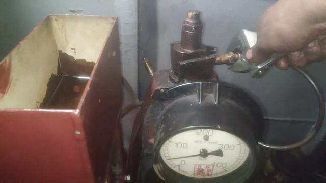 Снятие форсунок. Опрессовка. смотреть онлайн