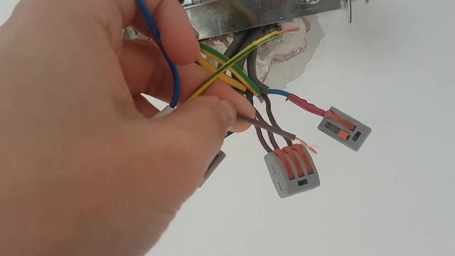 How to replace Pendant light with Ceiling Light Fitting - Step by Step Wiring and Tips! смотреть онлайн