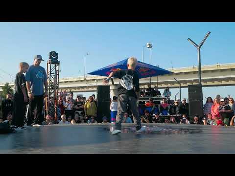 Xotinimni dugonalarim oldida yechintiraman