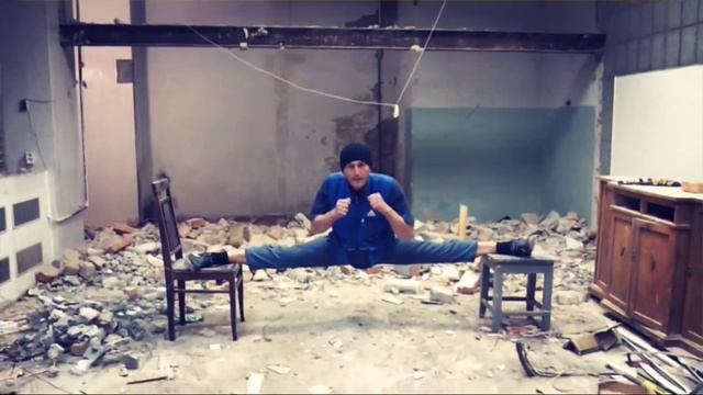 КроссФитФайт CrossFitFight Шпагат между стульев смотреть онлайн