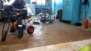 трицикл из пилы Урал