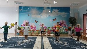 Вход на осенний утренник