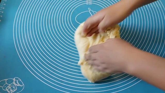 Чудесные булочки с сухофруктами.