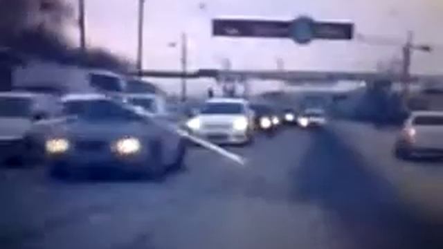 ДВИЖЕНИЕ ПО ВСТРЕЧКЕ ПЕРМЬ ул Героев Хасана 109 смотреть онлайн