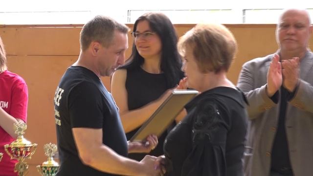 Спортивные победы борцы посвятили Александру Корявину