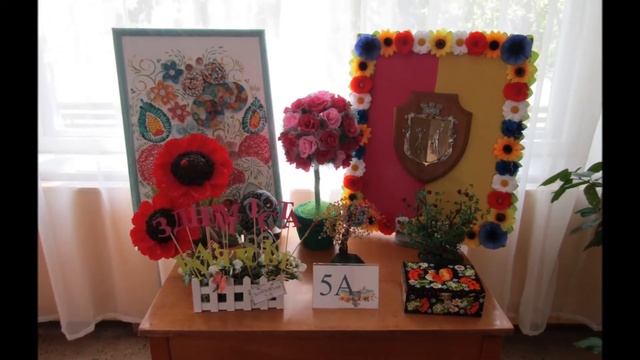 ВИСТАВКА  ДО ОСІННІХ СВЯТ