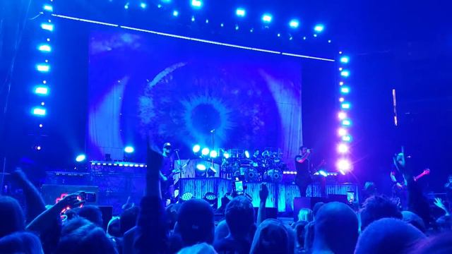 Breaking Benjamin, So Cold смотреть онлайн