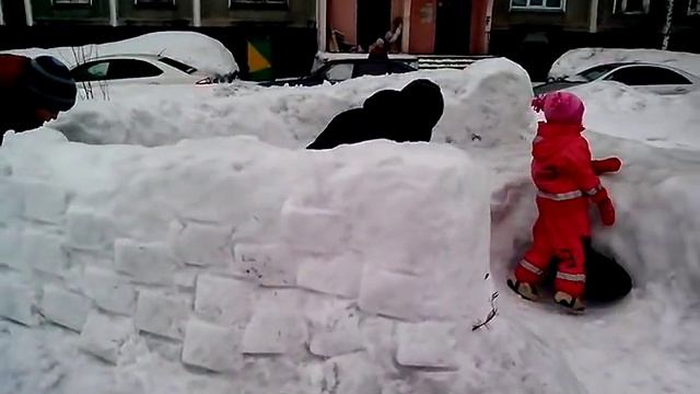 Тайные ходы в снежной крепости смотреть онлайн