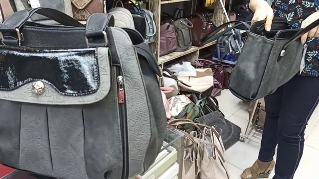 #Елена Тогашевская СУМОЧКА  НАКИНУЛА НА ПЛЕЧИКО И ПОЛЕТЕЛА