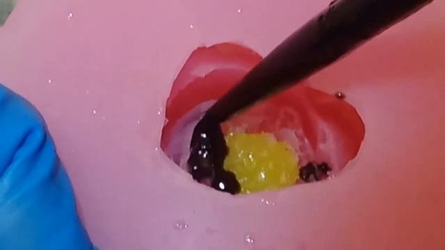 Заливка силиконовой формы мак/форма от Волшебной лавки/мыловарение.
