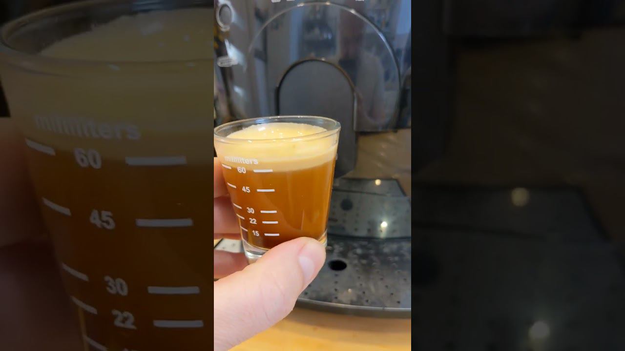 Кофемашина BOSCH BENVENUTO CLASSIC, демонстрация работоспособности смотреть онлайн