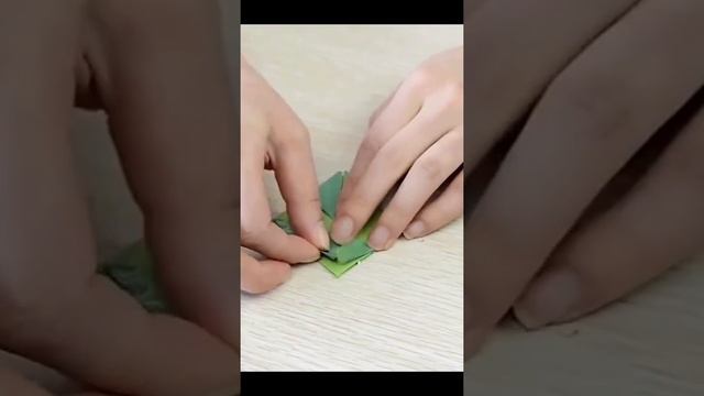 Paper frog origami toy - Бумажная лягушка игрушка оригами