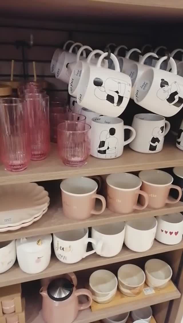 До чего доводит толерантность! Ужас.