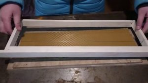 Изготовление магазинных рамок.