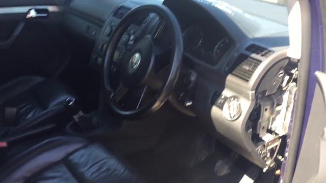 Car recycler parts Volkswagen Touran, 2003.01 - 2006.10 2.0 TDI 2003-2010 100kw смотреть онлайн