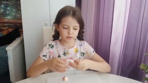 Лепим куклу из легкого пластилина