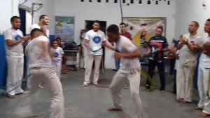 Mestre Nestor associação de Capoeira Axé Iúna