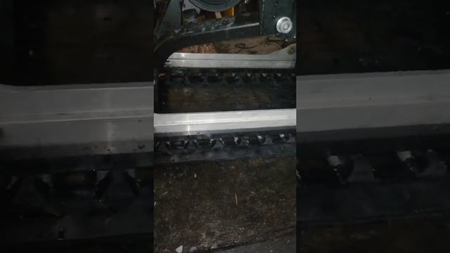 Натяжка гусеницы на РМ Vector 551i смотреть онлайн