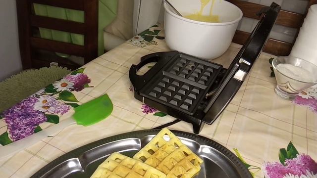 ВАФЛИ своими руками//жизнь в деревне//мы из Сибири 28 октября 2021 г.