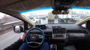 Обзор инопланетной машины из Кореи Hyundai Staria 2021