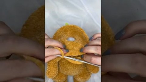 МК Зайчишка Тишка. Ввязываем мордочку..mp4