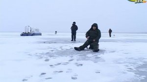 Рыбалка на Рыбинском водохранилище. Блеснение окуней и судака. Рыбалка на Рыбинском водохранилище.